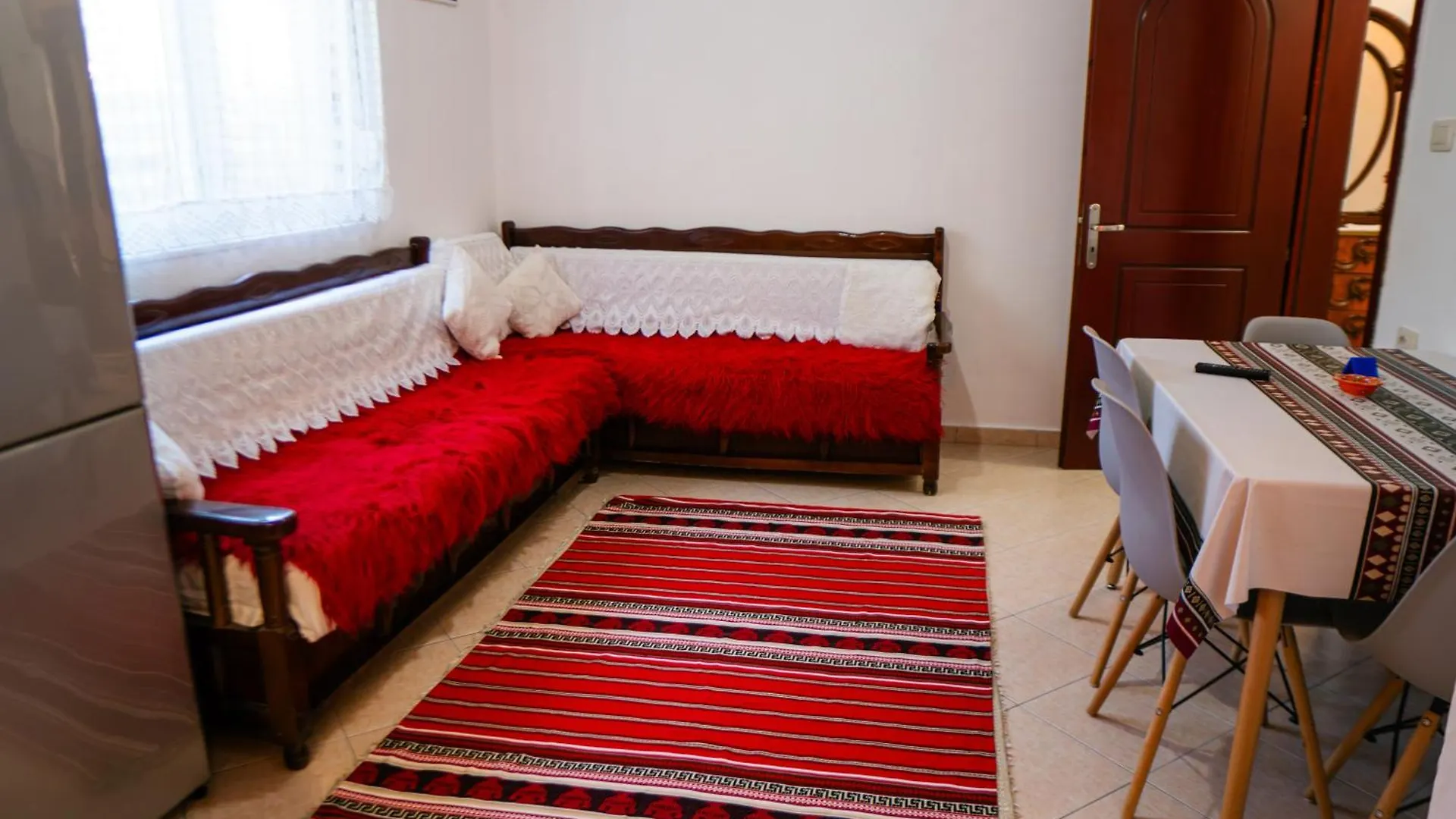 Apartment Antigona Gjirokastër