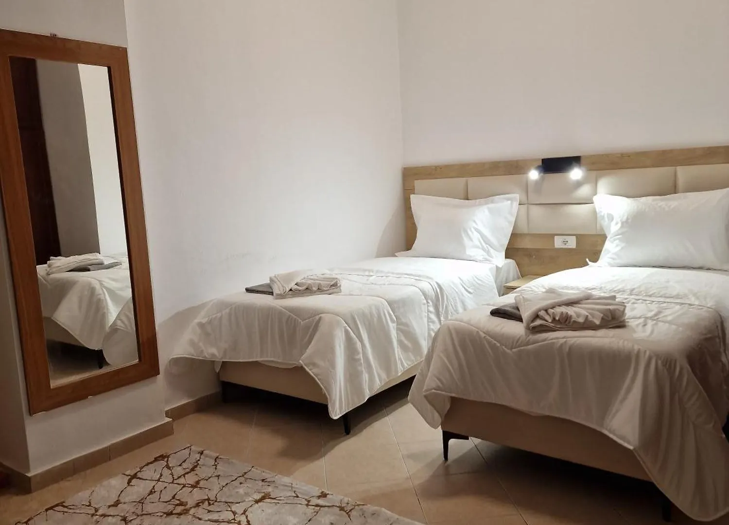 Apartment Antigona contacts